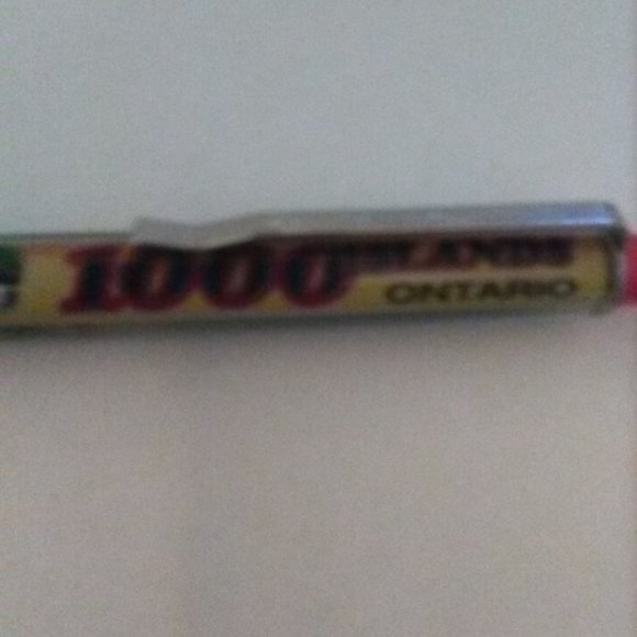 3 Vintage Floating Pens from Canada - Picture 9 of 10